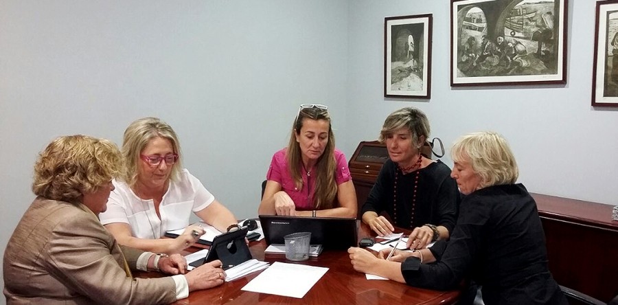 Proyecto “Mujer, tú decides: tú emprendes”