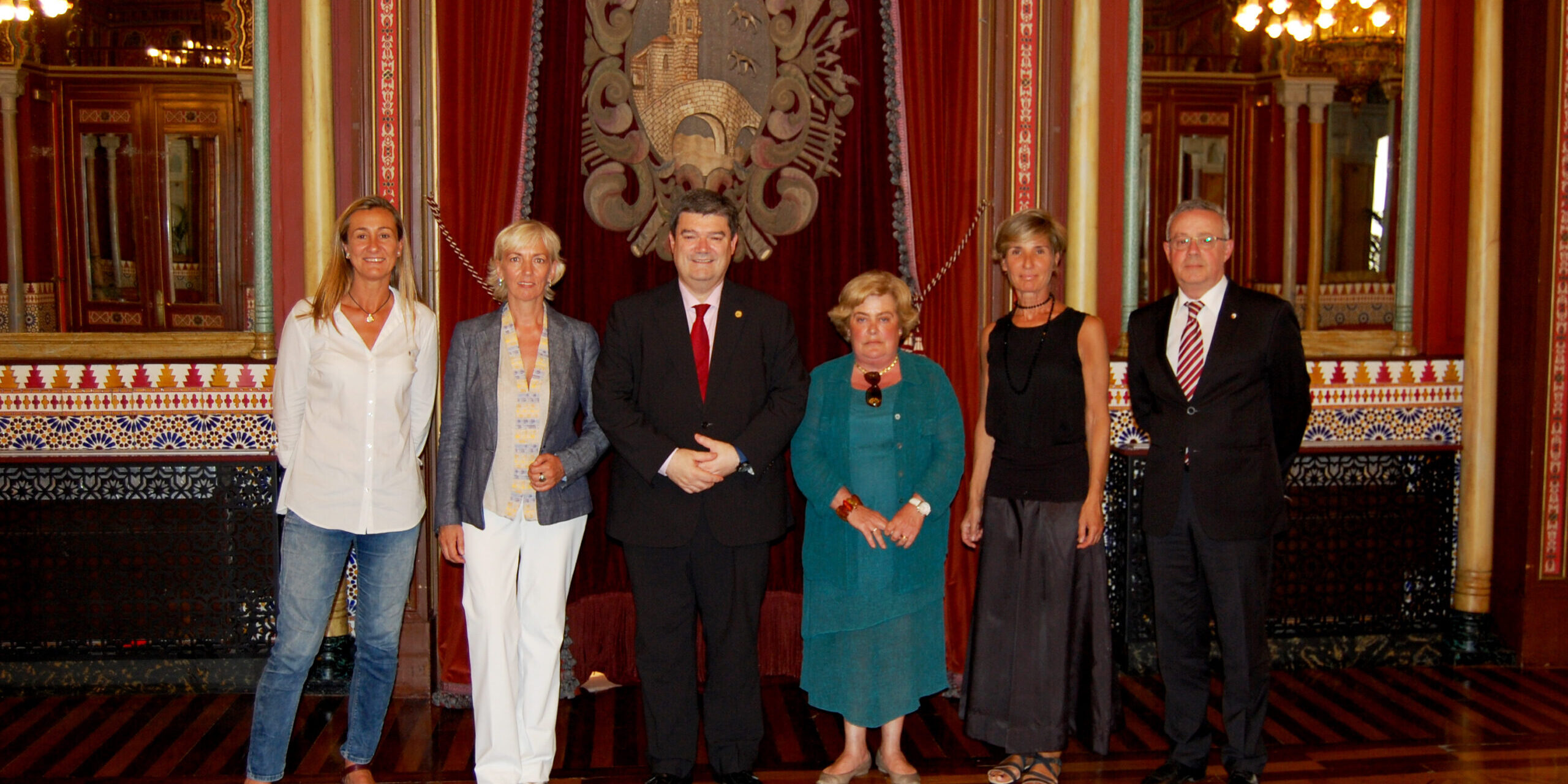 JUNTA-ALCALDE carolina perez de toledo, isabel iturbe, alcalde de bilbao, representación, visita oficial