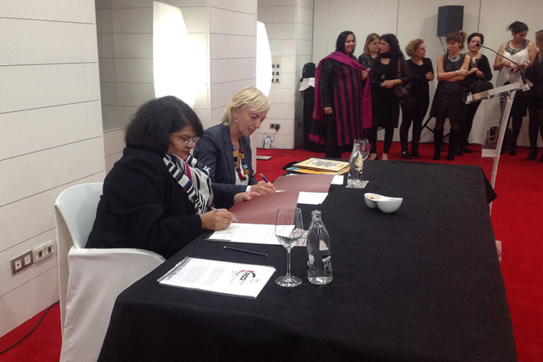 India-Bilbao, mujeres de negocios, empresarias de éxito, acuerdoentre mujeres empresarias, networking España-India, networking