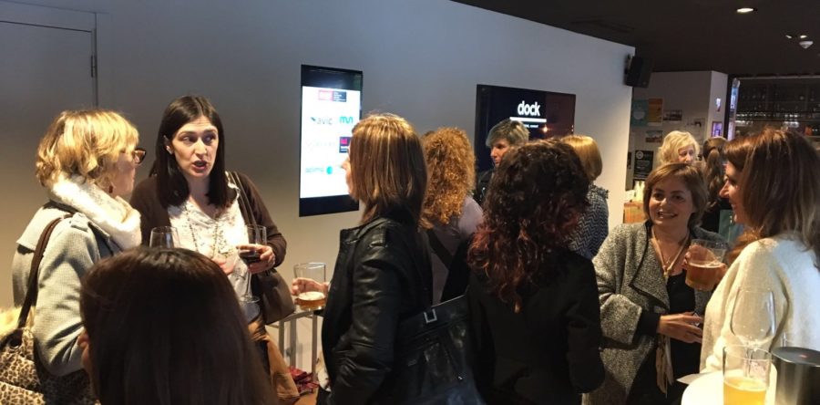 Gran éxito de asistentes en el Afterwork de AED